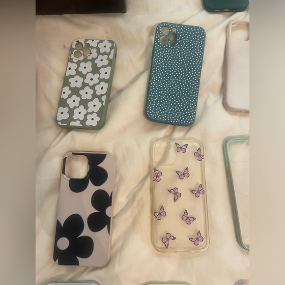 🌺45!45!45!🌺 IPHONE 12 PRO CASES! - Picture 3 of 8